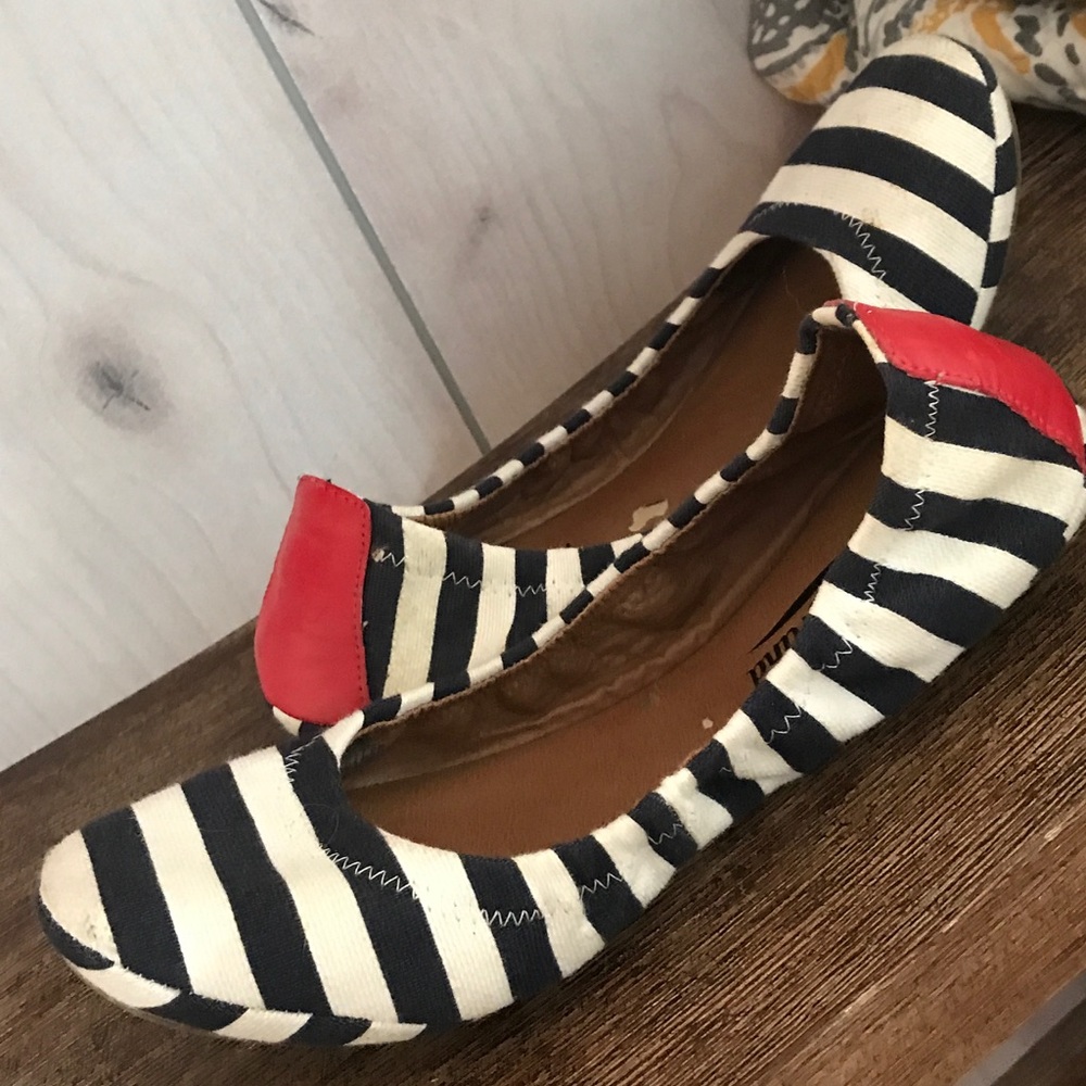 Lucky Brand Striped flats